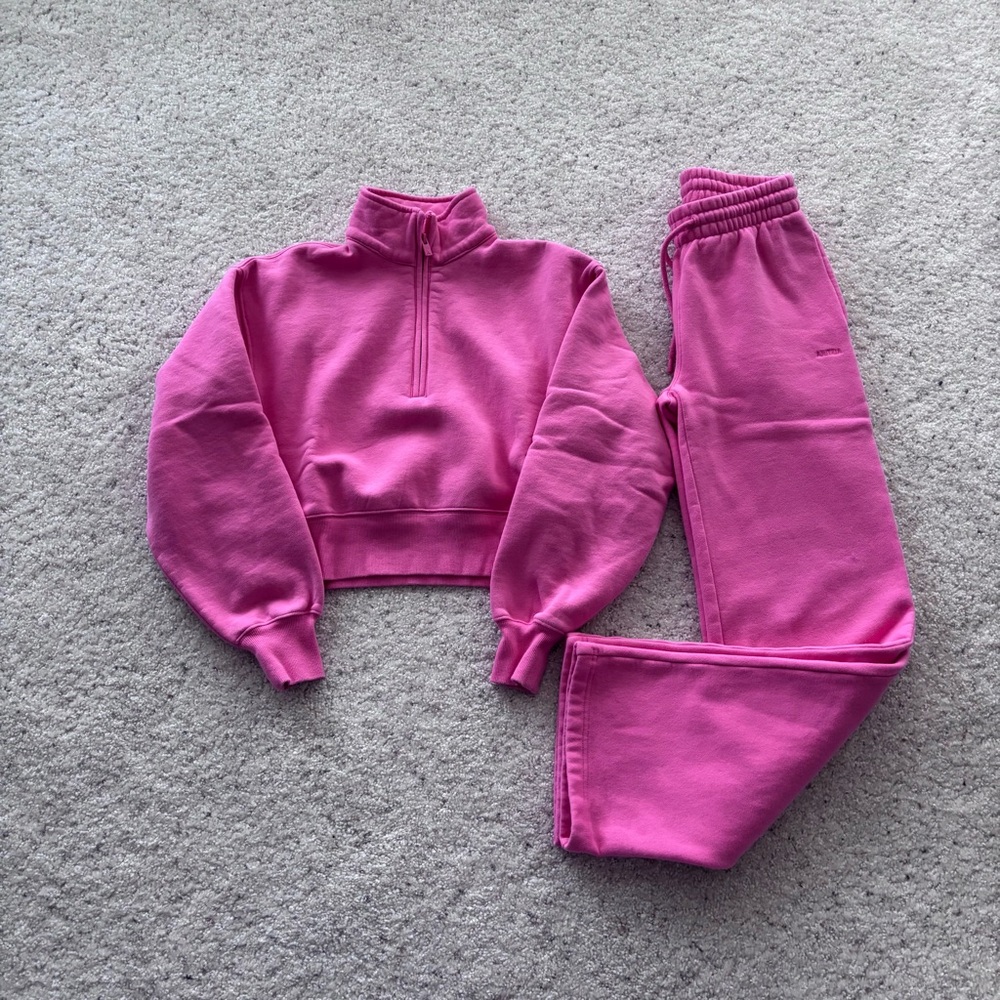 Aritzia cozy sweat fleece Sweatshirt & sweatpants Set dreamhouse pink xxs